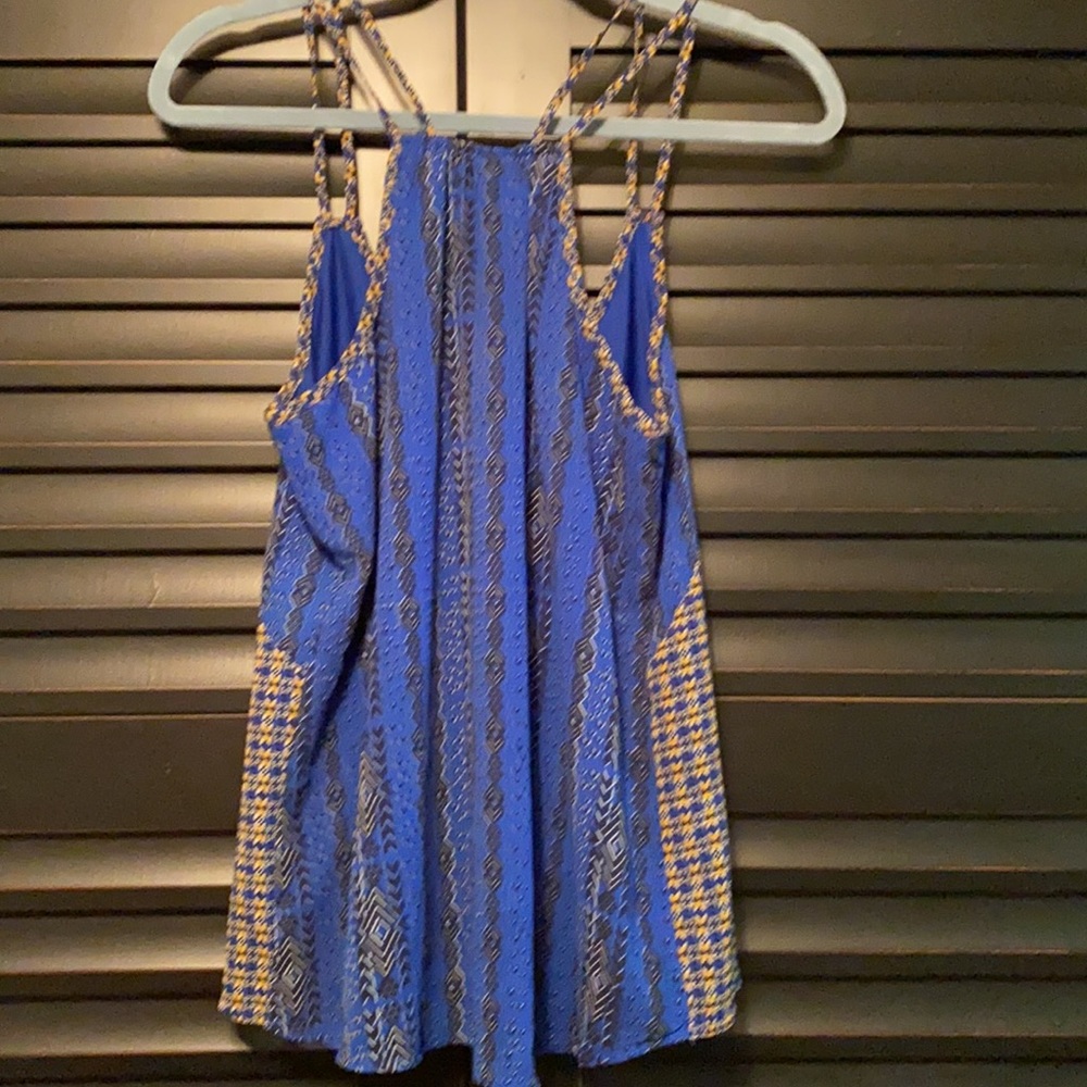 Blue Geometric Top - Picture 2 of 2